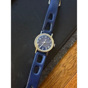 Vintage 1970s Timex Mercury Wind Up Silver Tone Blue Dial Watch 26.8mm Working